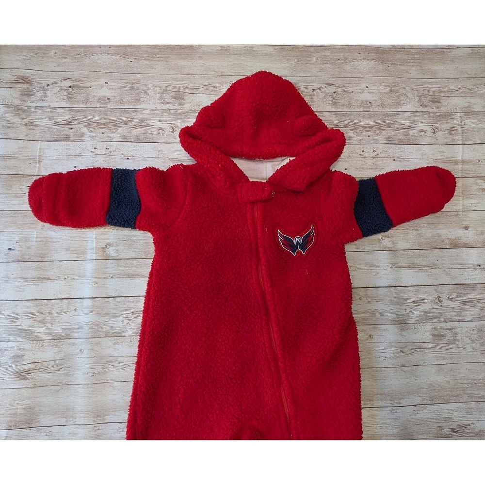 Washington Capital Baby Sherpa One Piece NHL Sleeper with Hoodie Size 18m